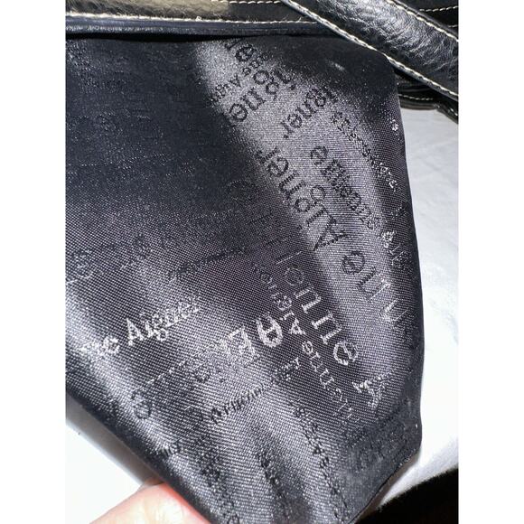 Vintage Etienne Aigner Black Purse - Picture 10 of 13